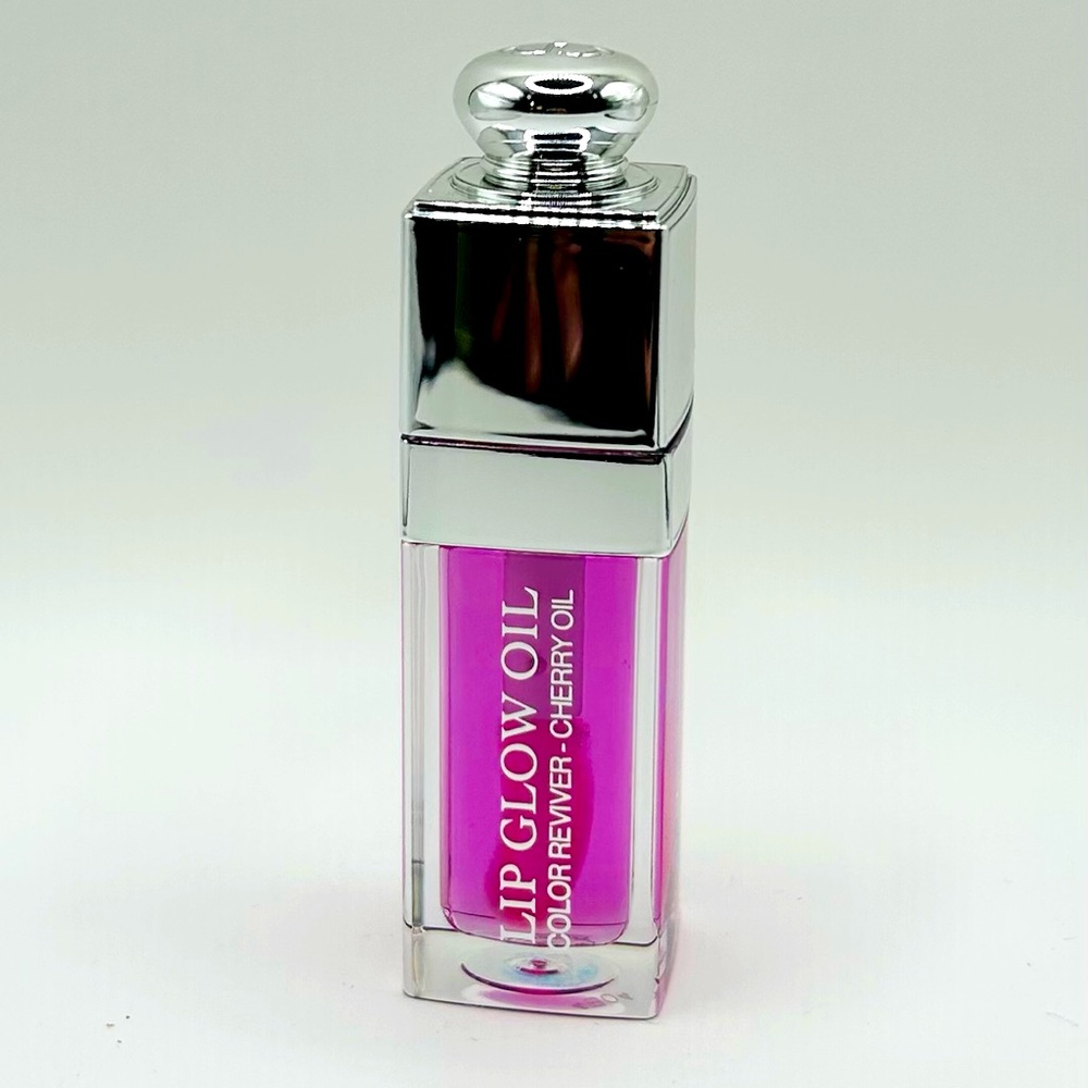 DIOR - Lip Glow Oil Hydrating High-Shine Gloss - Cherry 🍒